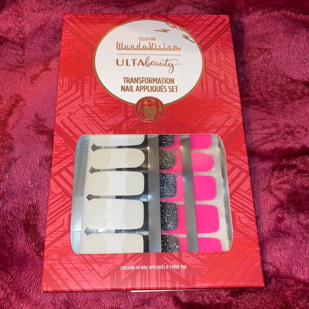 Marvel Wandavision Nail strip set